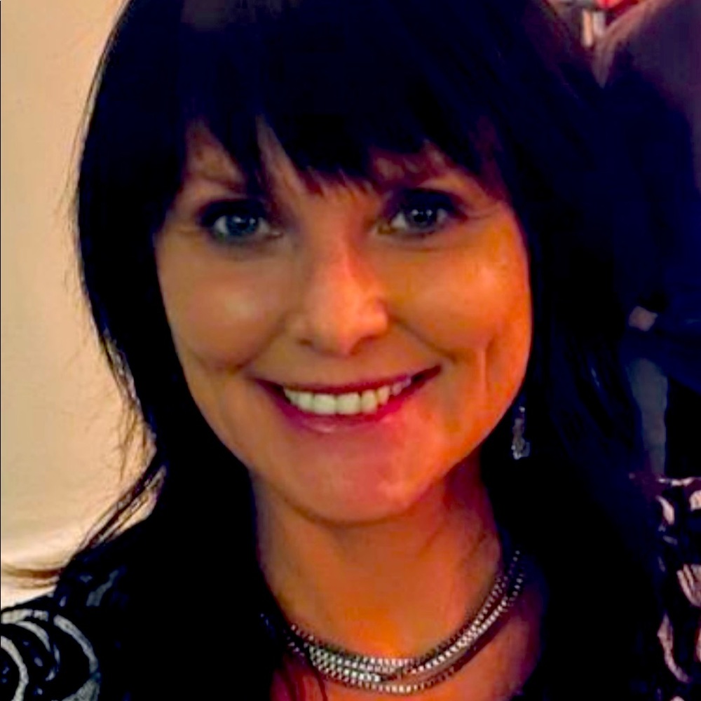 Meet your Posher, Cindy